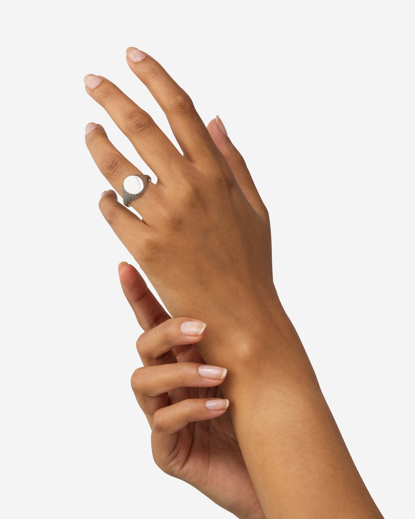 Ellen Signet Ring