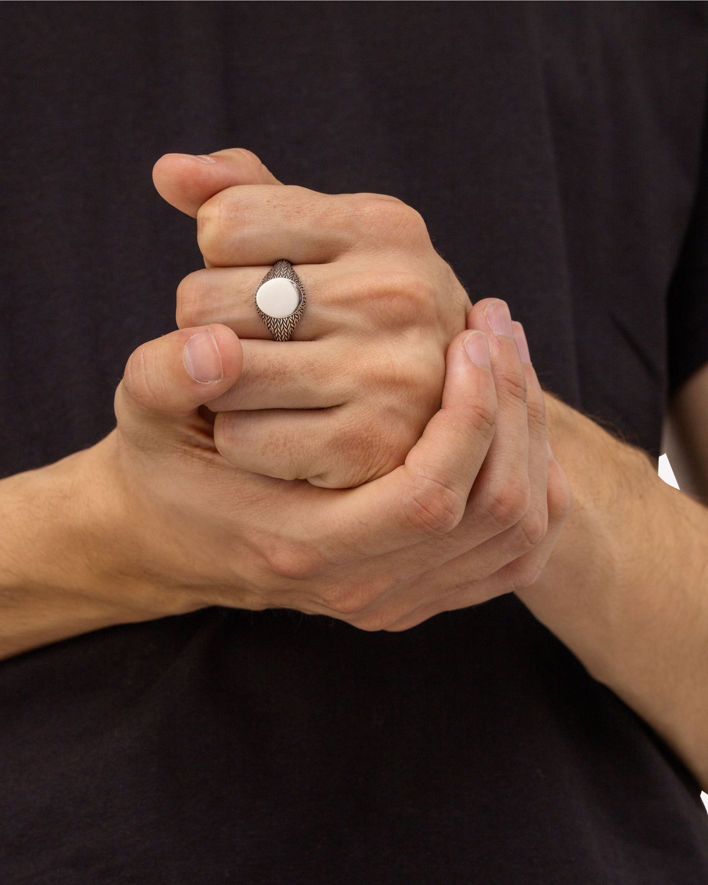 Ellen Signet Ring