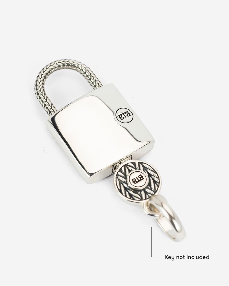 Essential Padlock Silver Necklace