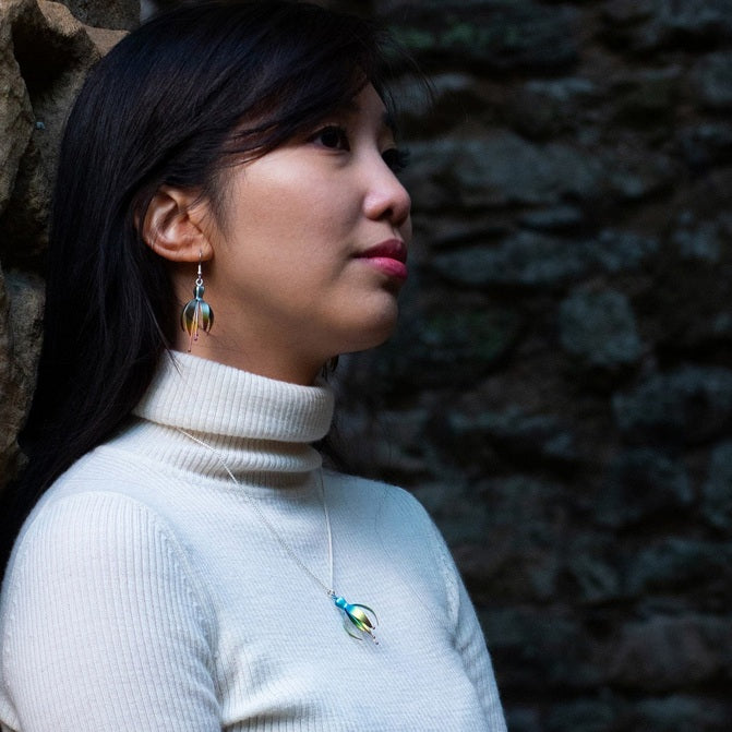 Titanium Fuchsia Pendant - Rainbow