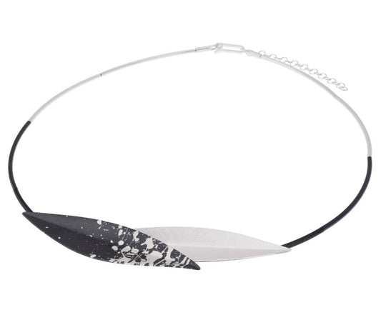 Silver Oxi Double Leaf Tube Necklace
