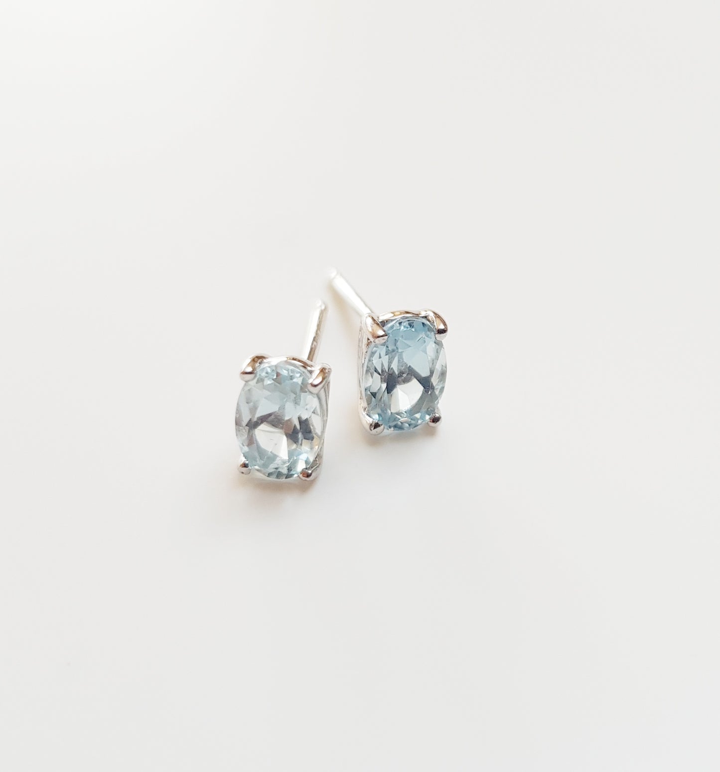 White Gold Aquamarine Stud Earrings