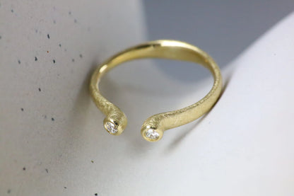 9ct Gold Diamond Torc Band