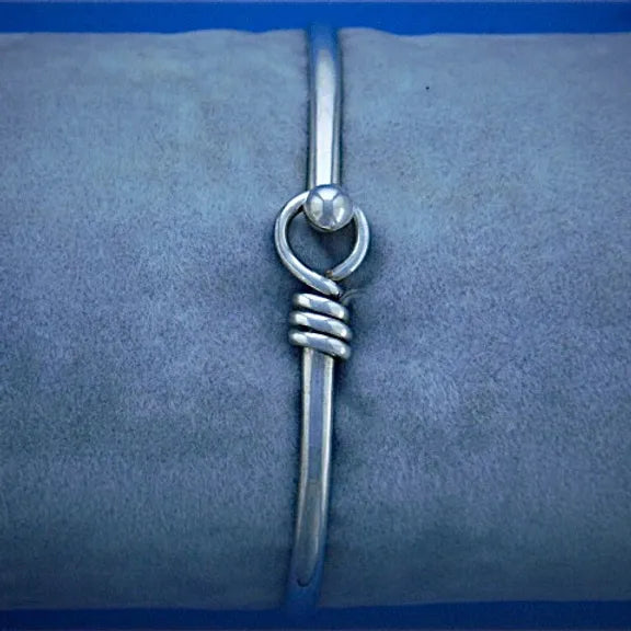 Silver Loop Twist Bangle Aurum