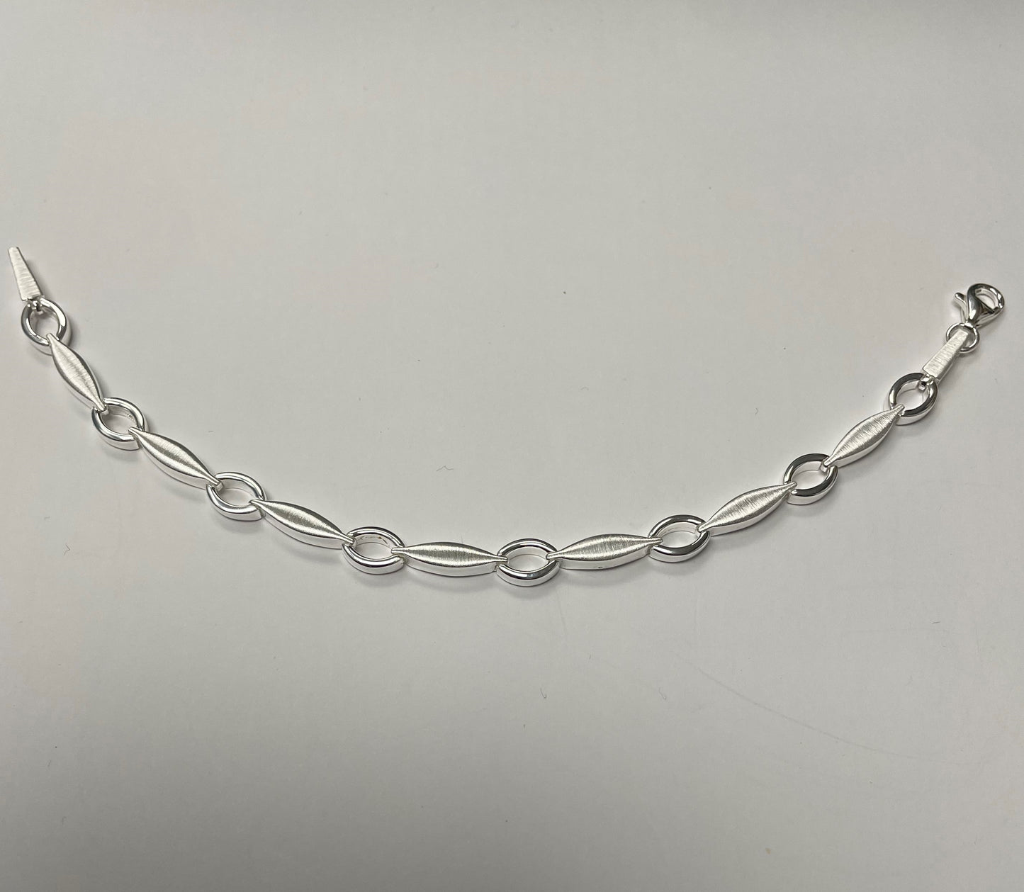 Silver Oval Link Bracelet