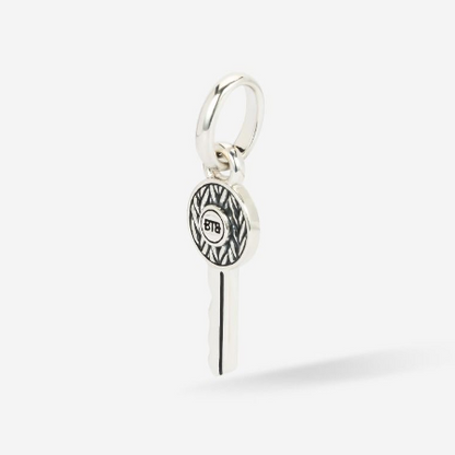 Essential Key Silver Necklace