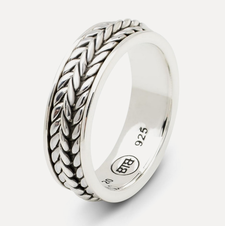 Nurul Silver Spinning Ring