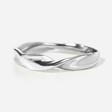 Twist Ribbon Ring, Silver