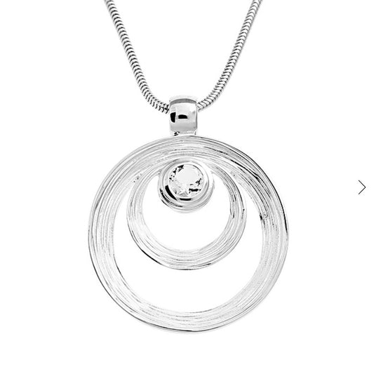 Crease Silver Circle Pendant, White Topaz