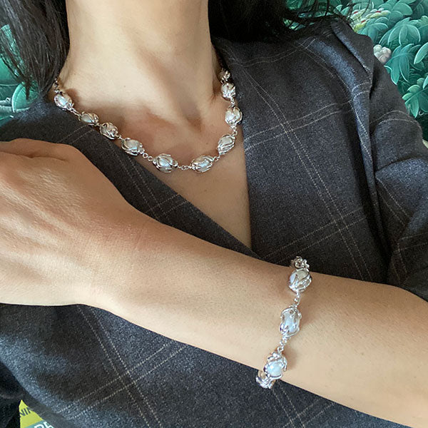 Pearl Necklace, Silver