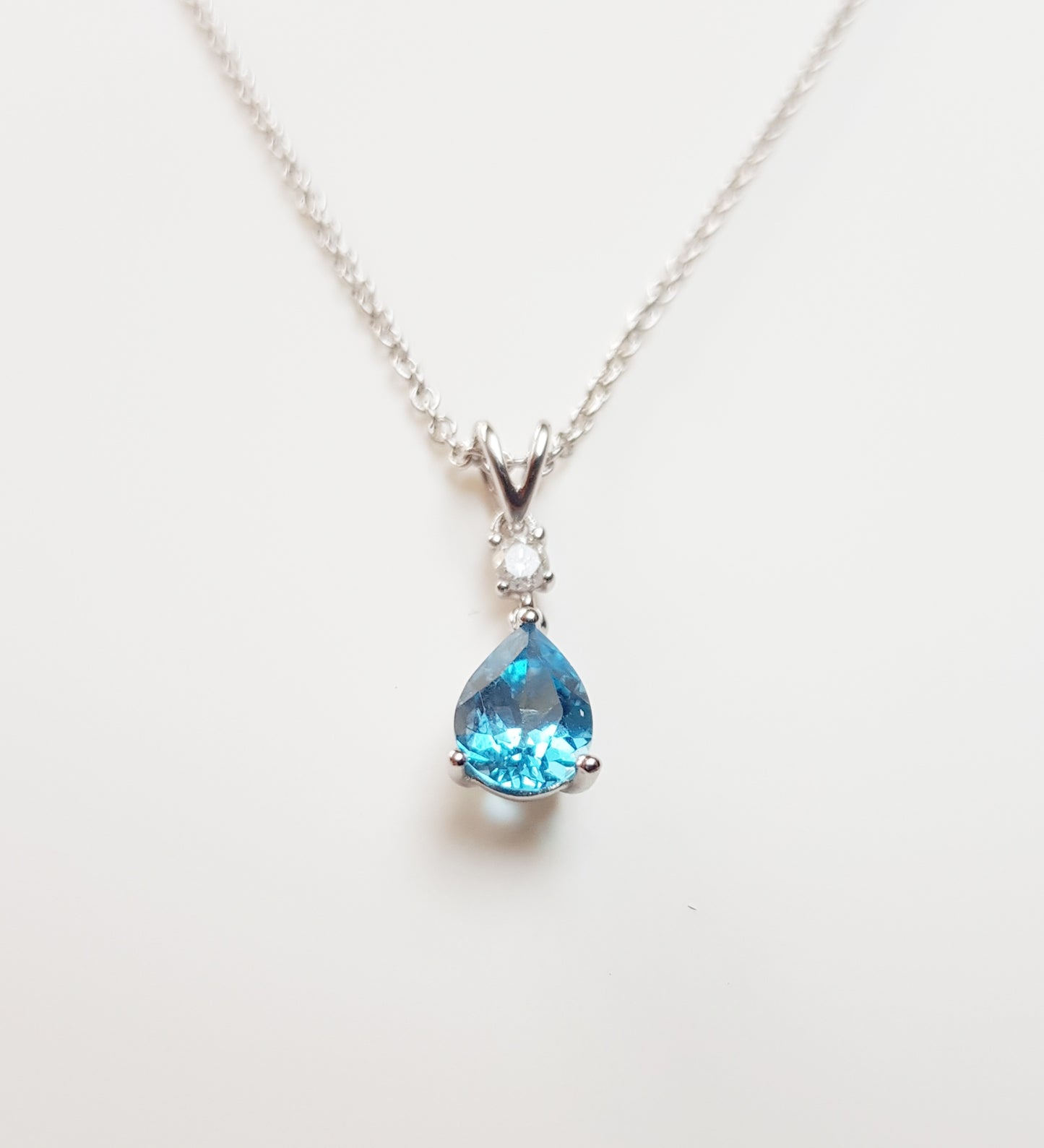 White Gold Blue Topaz Pendant