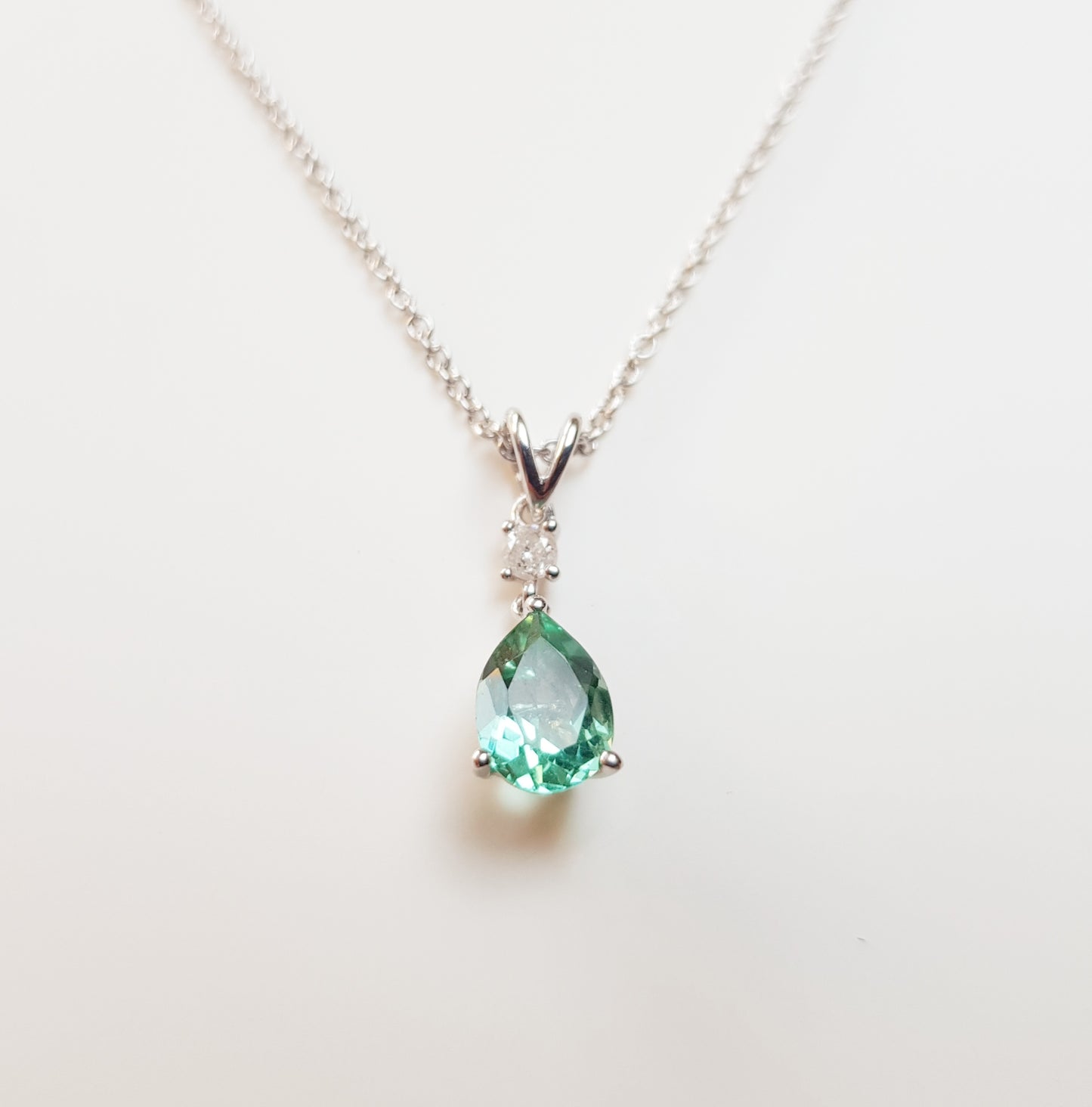 White Gold Green Quartz Pendant